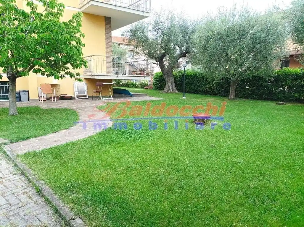 Villa in vendita a Cartoceto