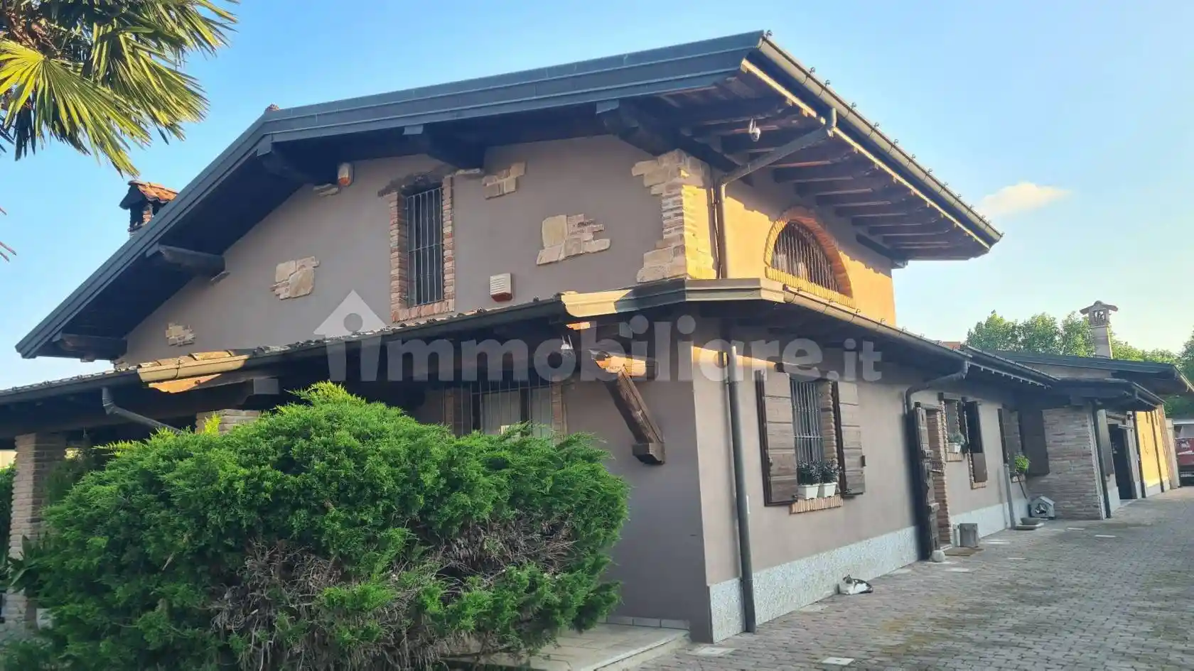 Villa in vendita a Codogno