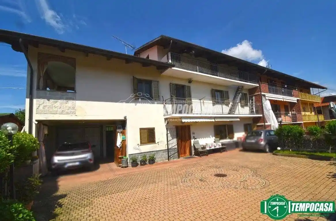 Casa indipendente in vendita a Barbania
