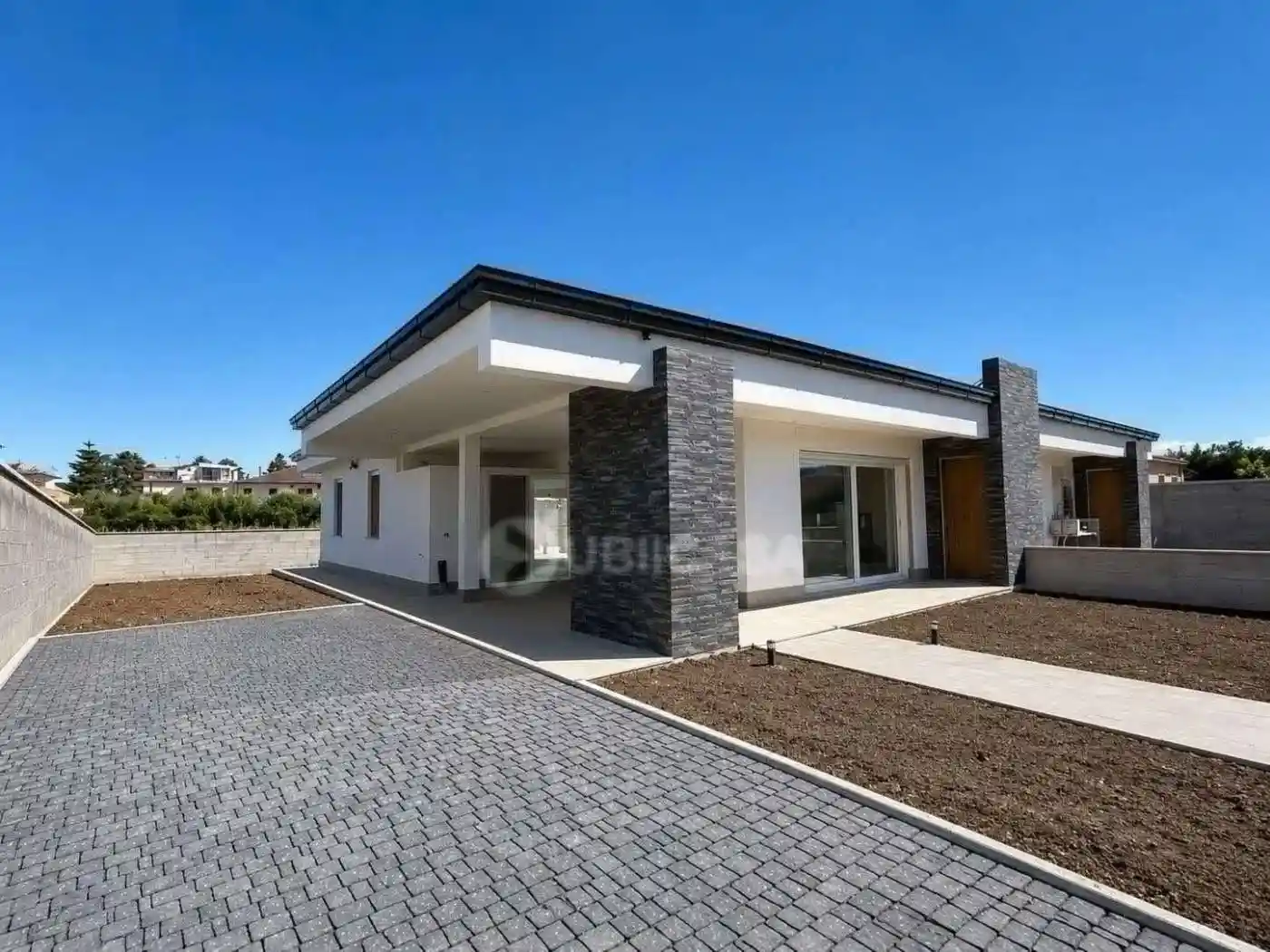 Villa in vendita a Cisterna di Latina