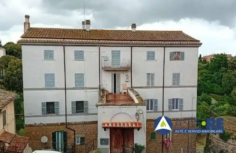 Appartamento in vendita a Capranica