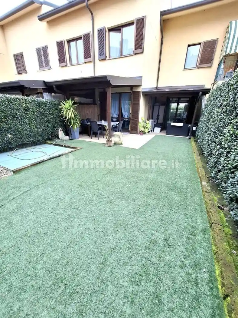 Villetta a schiera in vendita a Monza