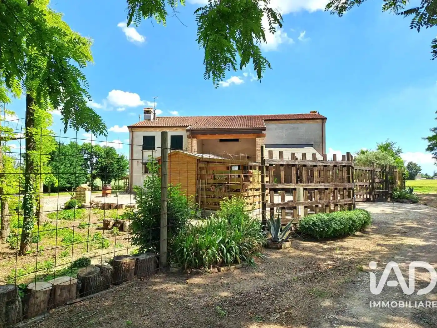 Villa in vendita a Villanova Marchesana