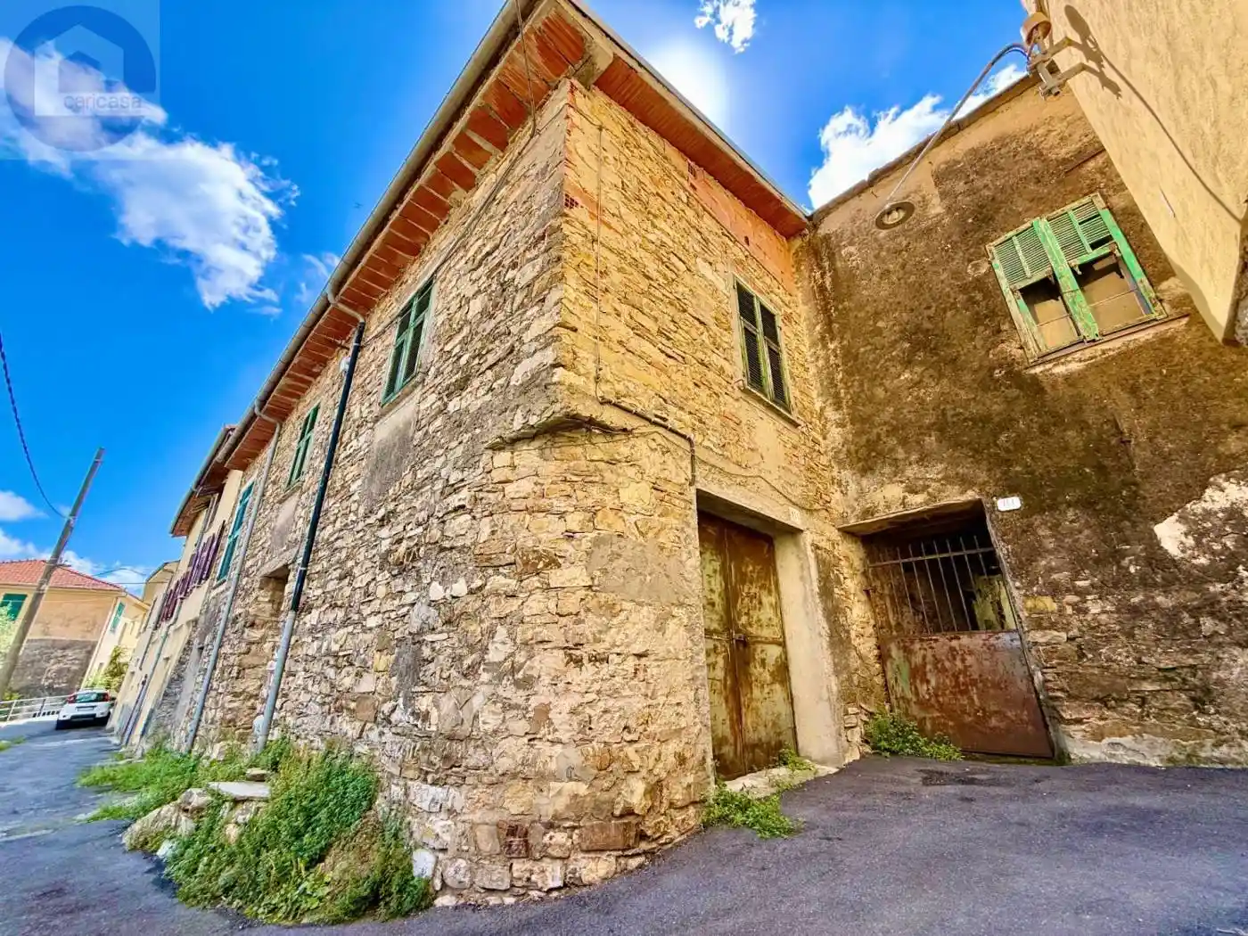 Casa indipendente in vendita a Dolcedo