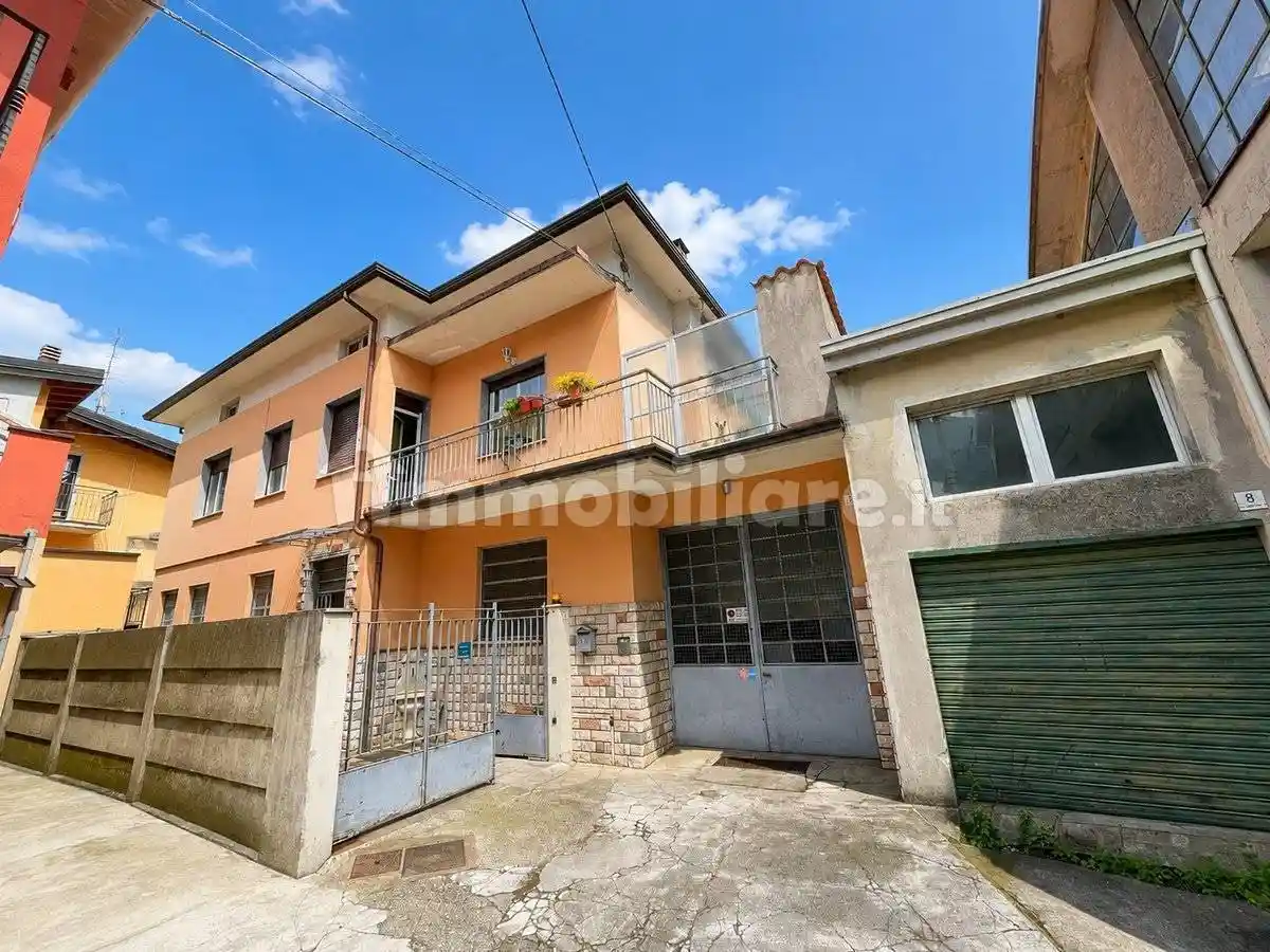 Villa in vendita a Lumezzane