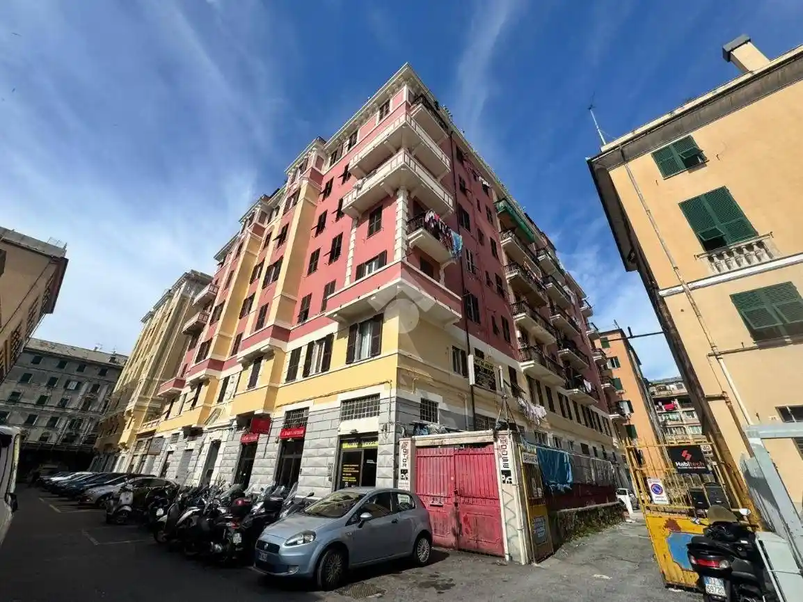 Appartamento in vendita a Genova