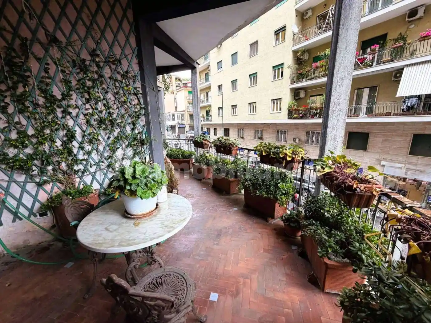 Appartamento in vendita a Napoli
