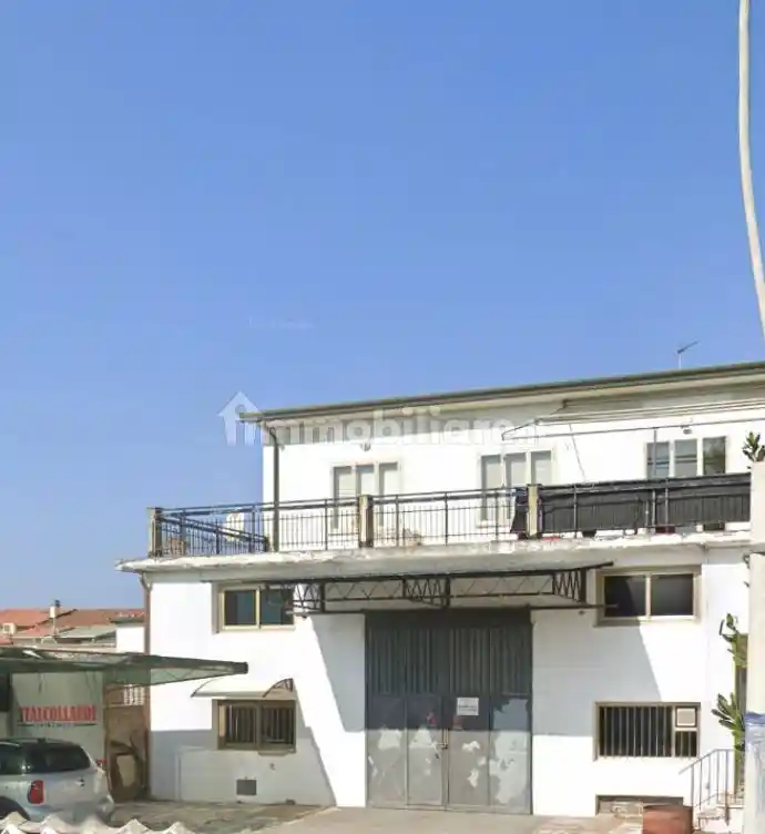 Appartamento in vendita a Viareggio