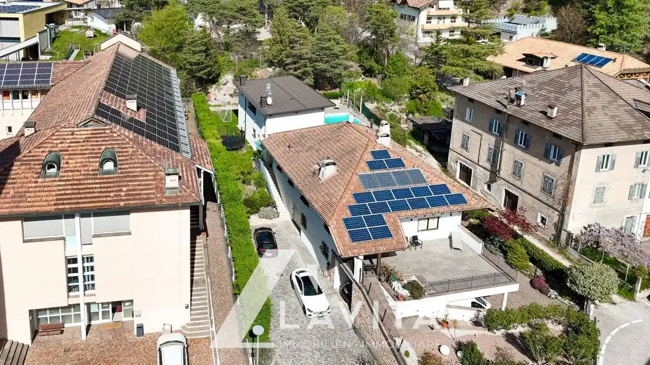 Casa indipendente in vendita a Egna