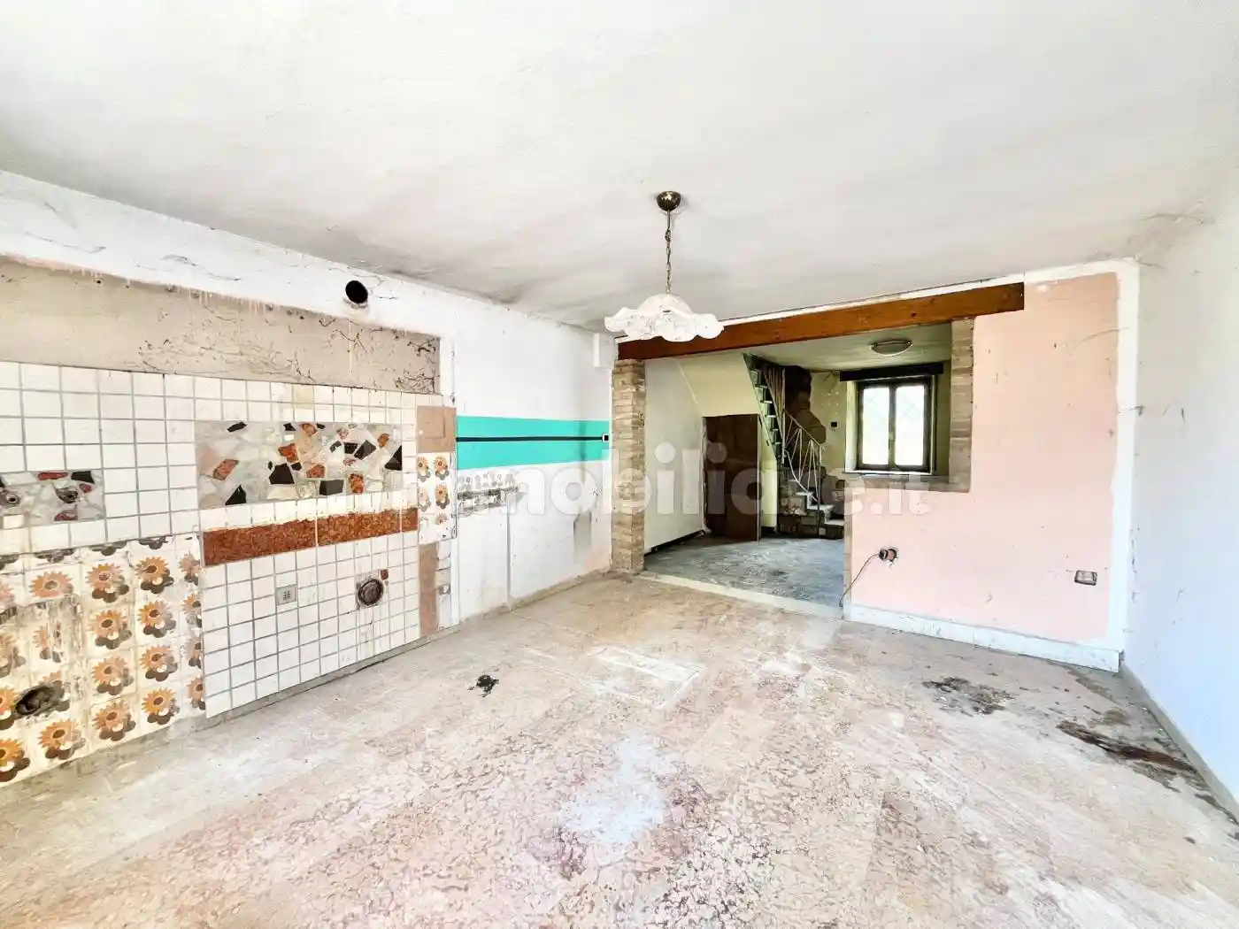 Casa indipendente in vendita a Dolcè