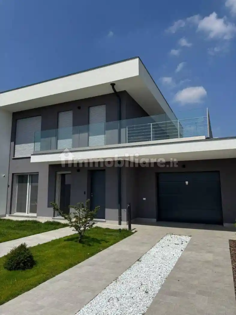 Villa in vendita a Ceranova
