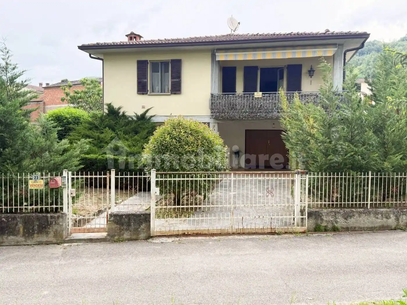 Villa in vendita a Godiasco Salice Terme
