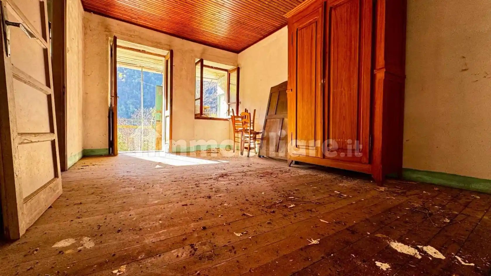 Casa indipendente in vendita a Borgomezzavalle