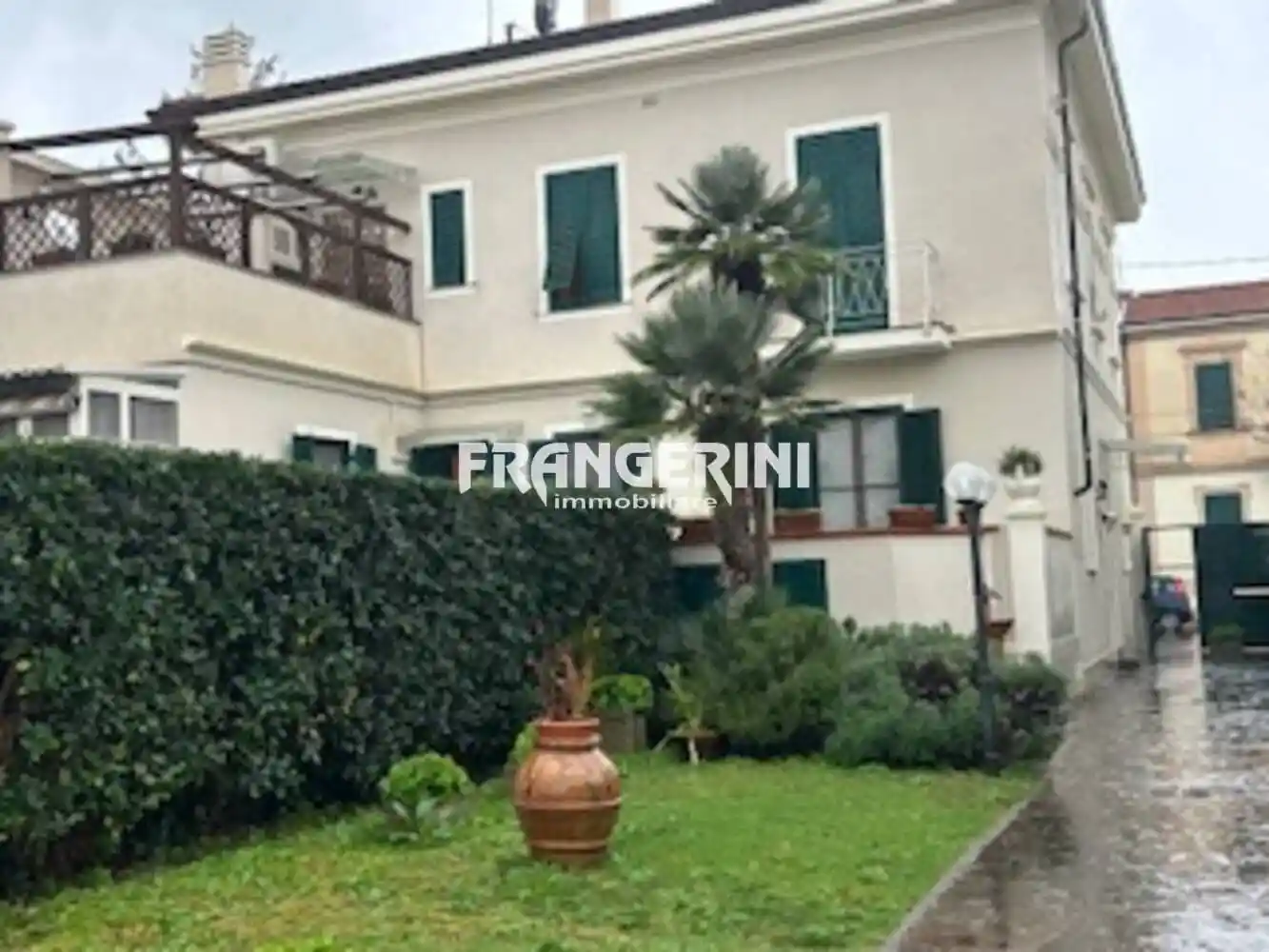 Appartamento in vendita a Livorno