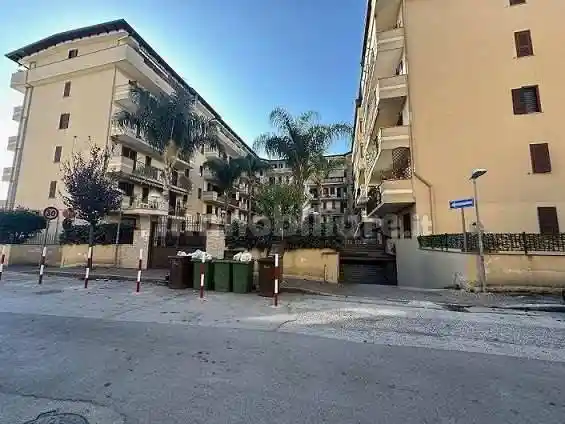 Appartamento in vendita a Orta di Atella