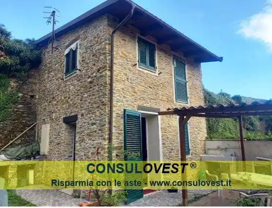 Appartamento in vendita a Casanova Lerrone