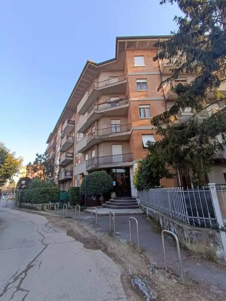 Appartamento in affitto a Brescia