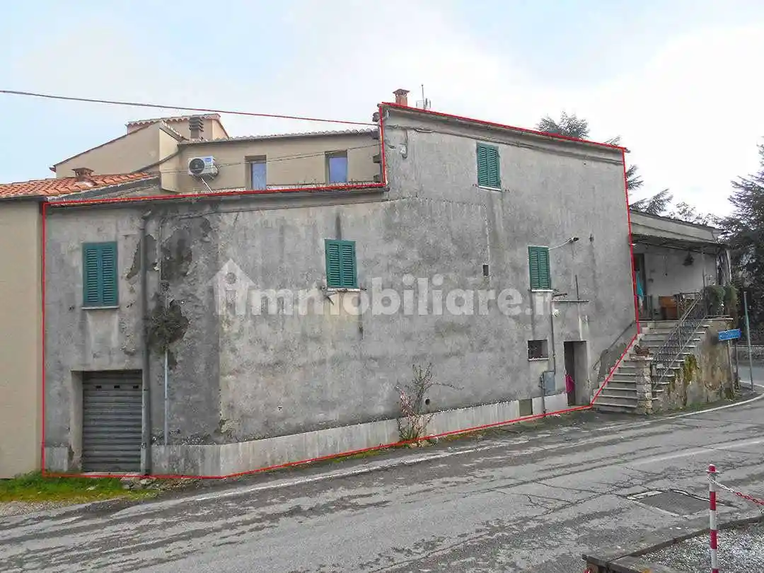 Appartamento in vendita a Sinalunga