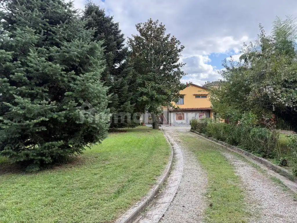 Villa in vendita a Barberino di Mugello