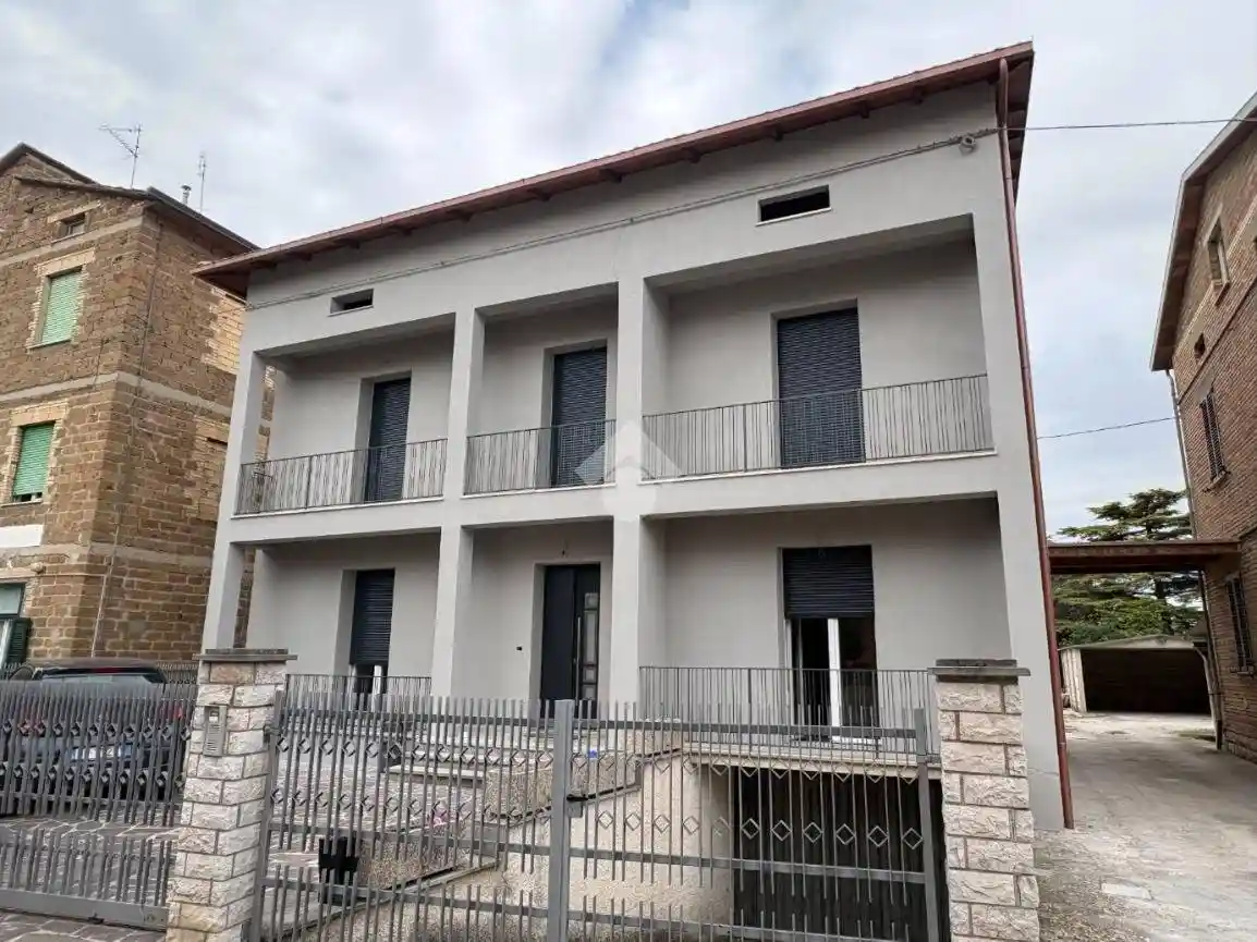 Casa indipendente in vendita a Bastia Umbra