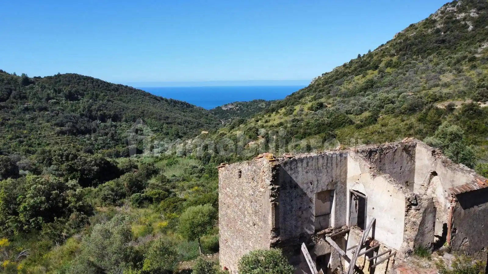 Rustico - Casale in vendita a Monte Argentario