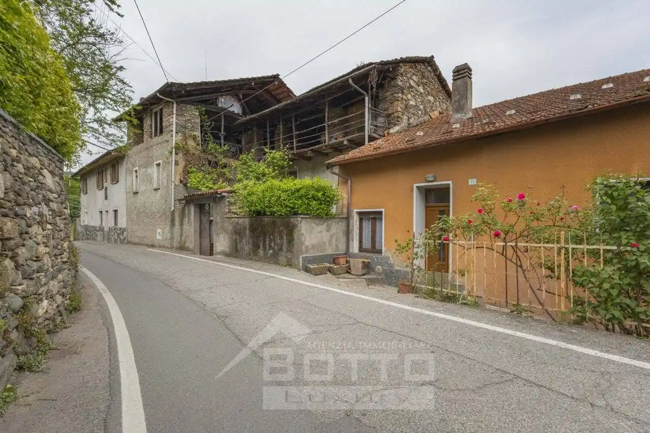 Villetta a schiera in vendita a Pettenasco