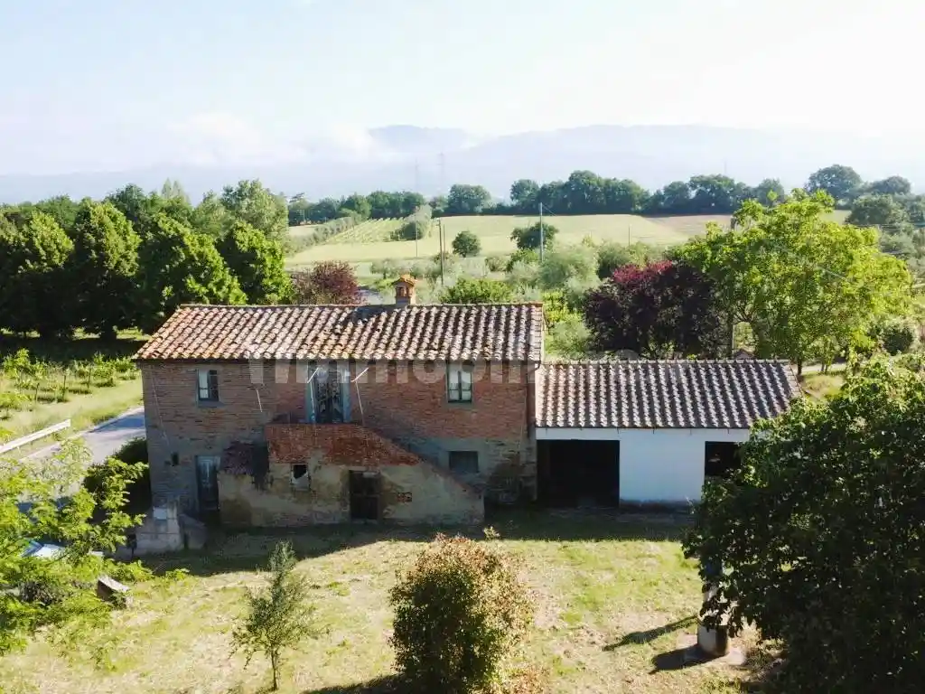 Rustico - Casale in vendita a Cortona