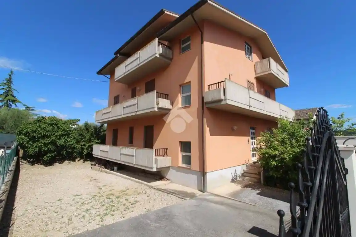 Villa in vendita a Castellalto