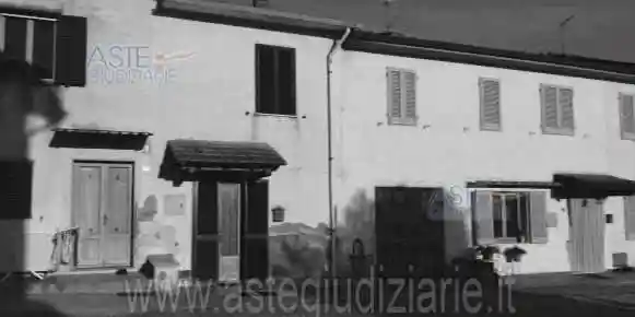 Casa indipendente in vendita a Lamporecchio