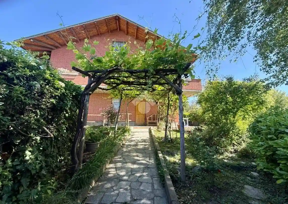 Villetta a schiera - foto 2