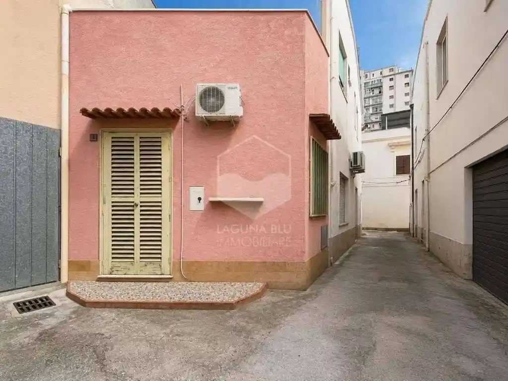 Palazzo - Edificio in vendita a Marsala