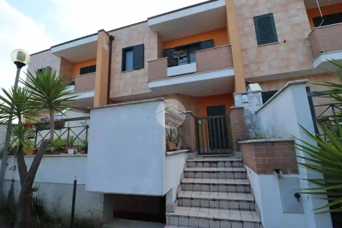 Villetta a schiera - foto 2
