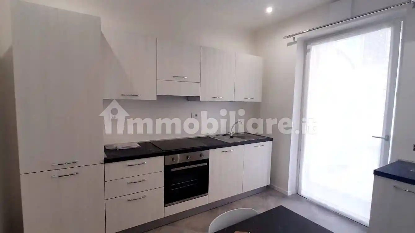 Appartamento in affitto a Valenza