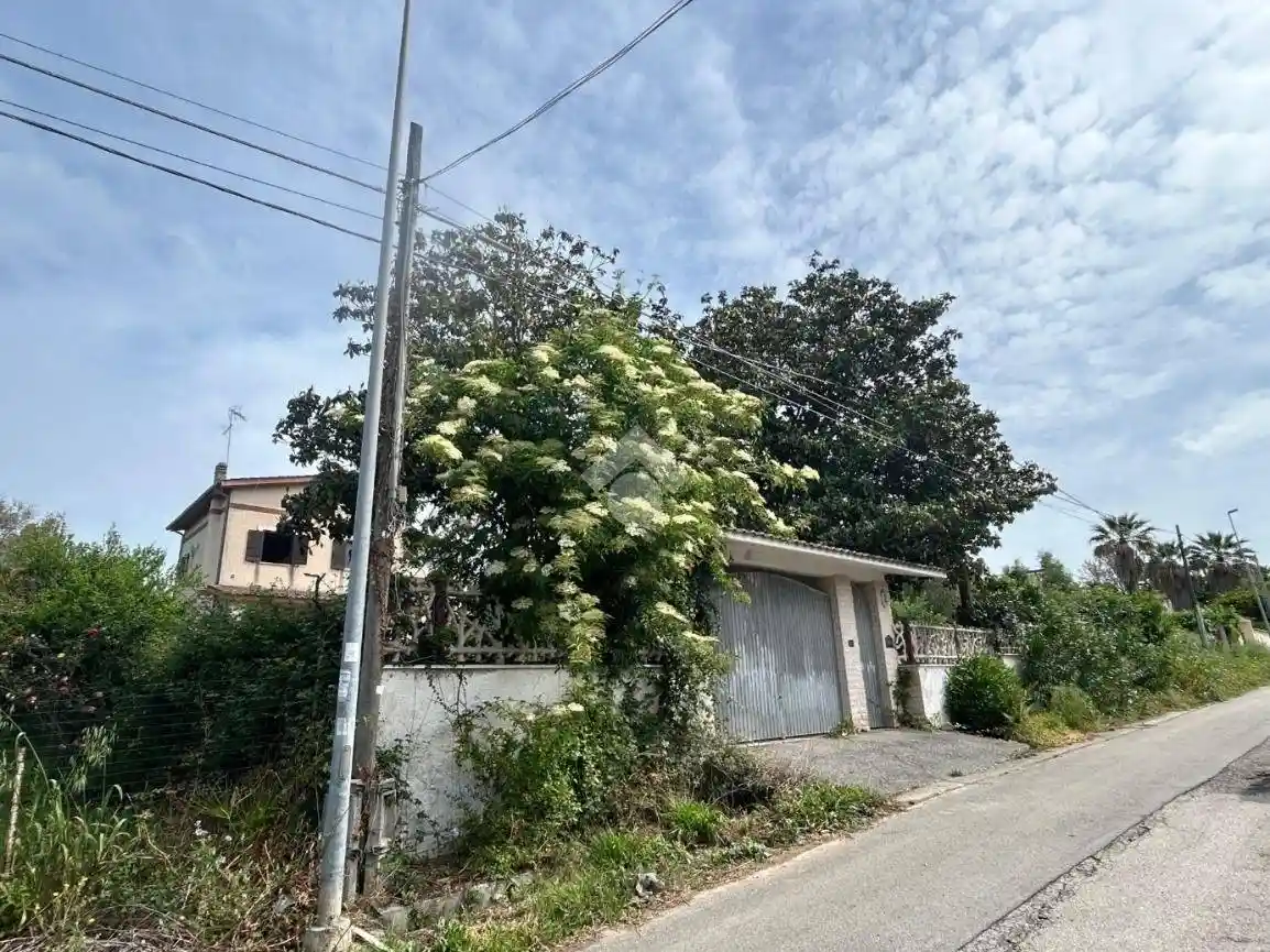 Casa indipendente in vendita a Aprilia