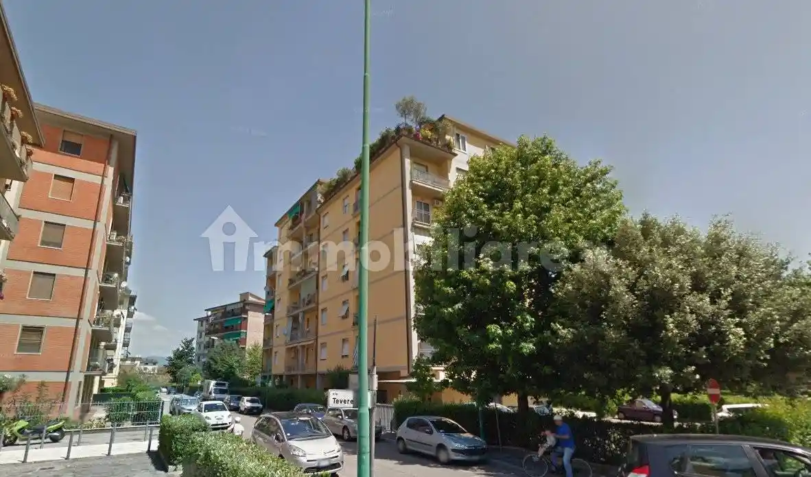 Appartamento in vendita a Campi Bisenzio