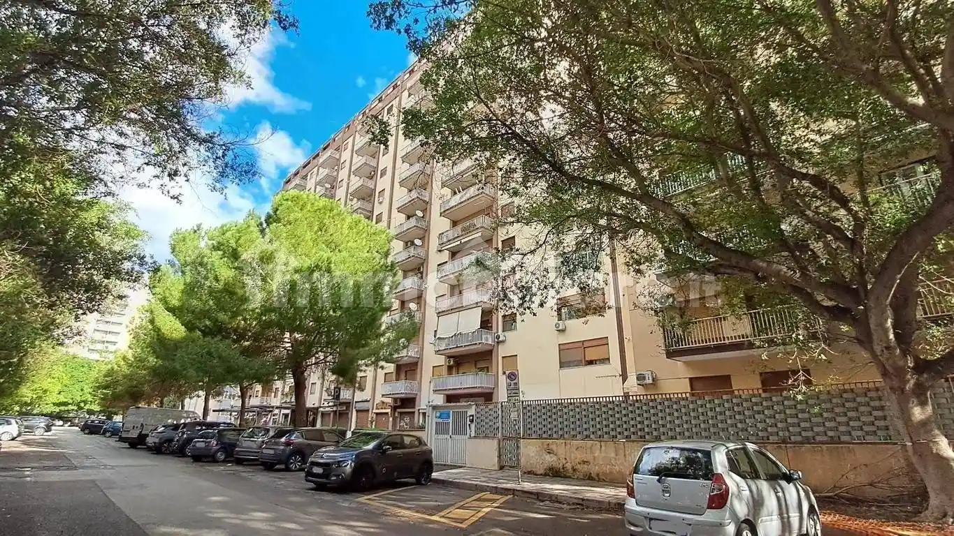 Appartamento in vendita a Palermo