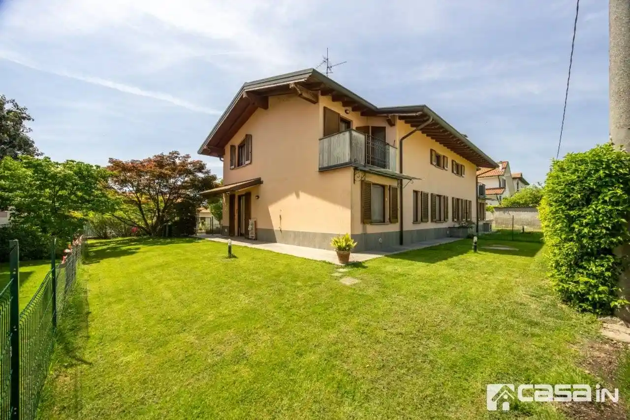 Villa in vendita a Trezzo sull'Adda