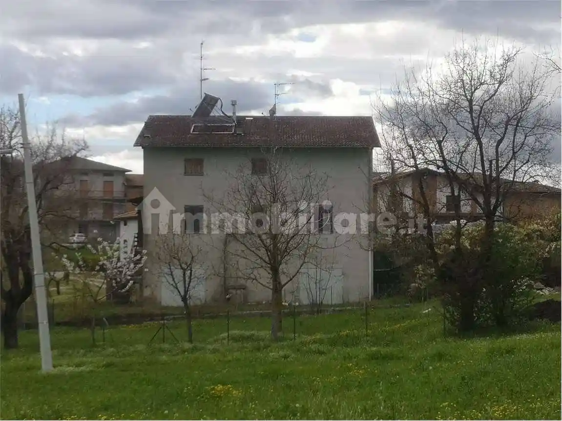 Casa indipendente in vendita a Casina