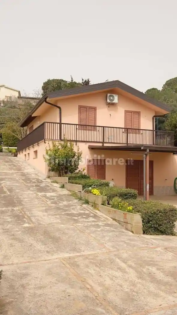 Villa in vendita a Caltagirone