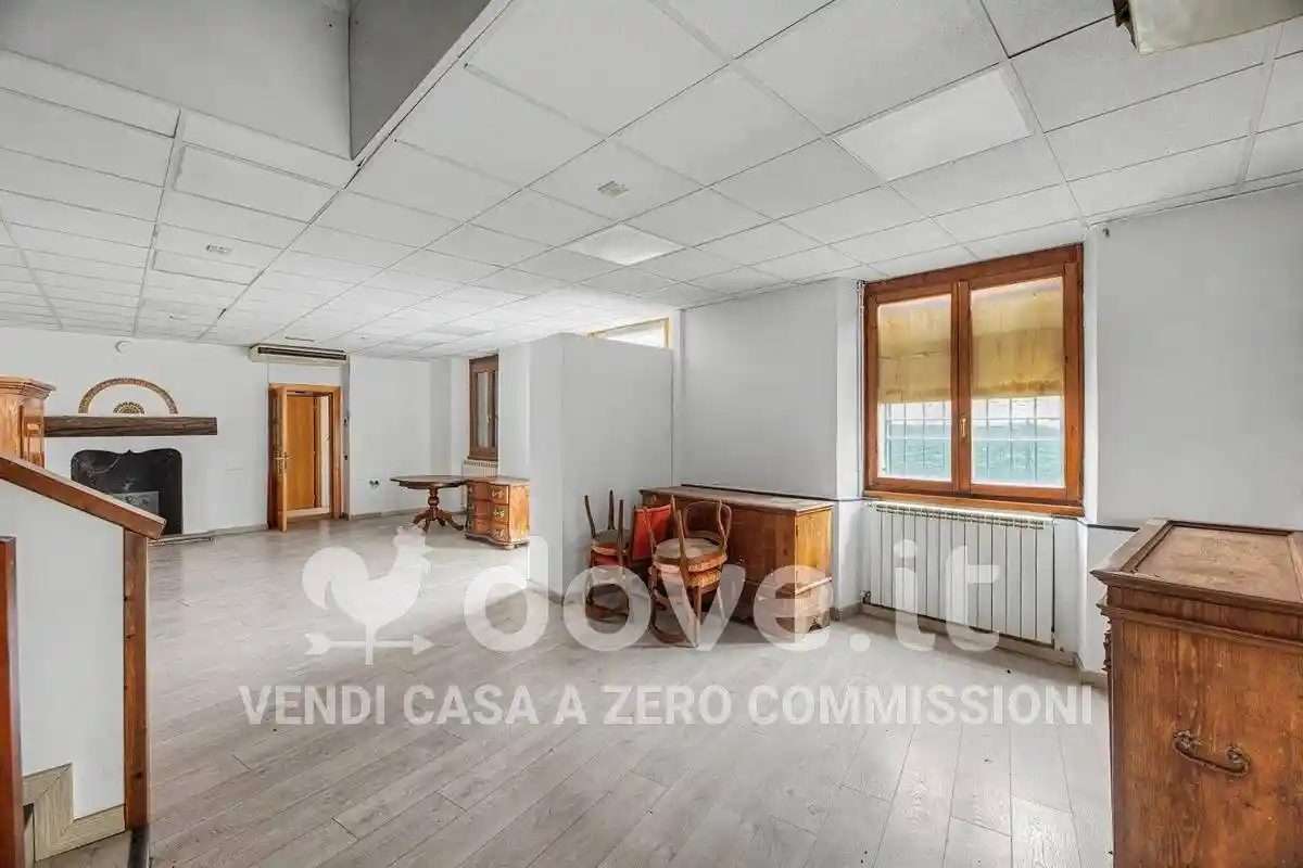 Casa indipendente in vendita a Luino