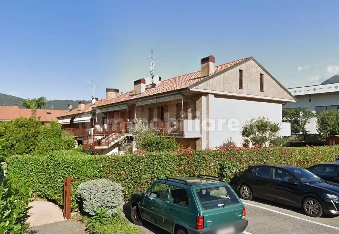 Appartamento in vendita a Villa di Serio