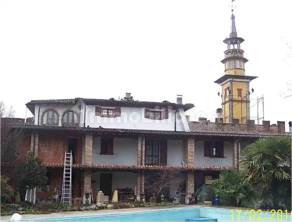 Villa in vendita a Castelleone