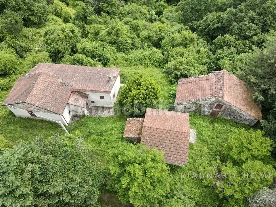 Rustico - Casale in vendita a Pontremoli