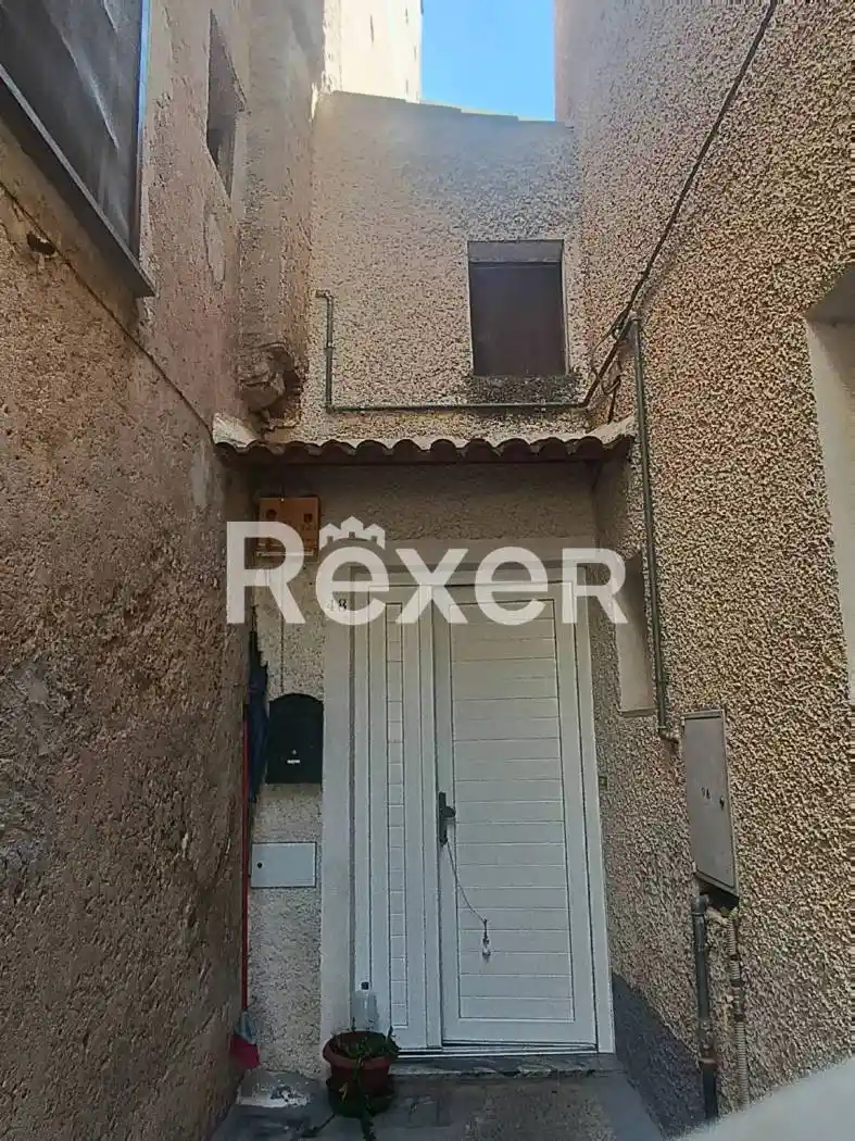 Casa indipendente in vendita a Civita