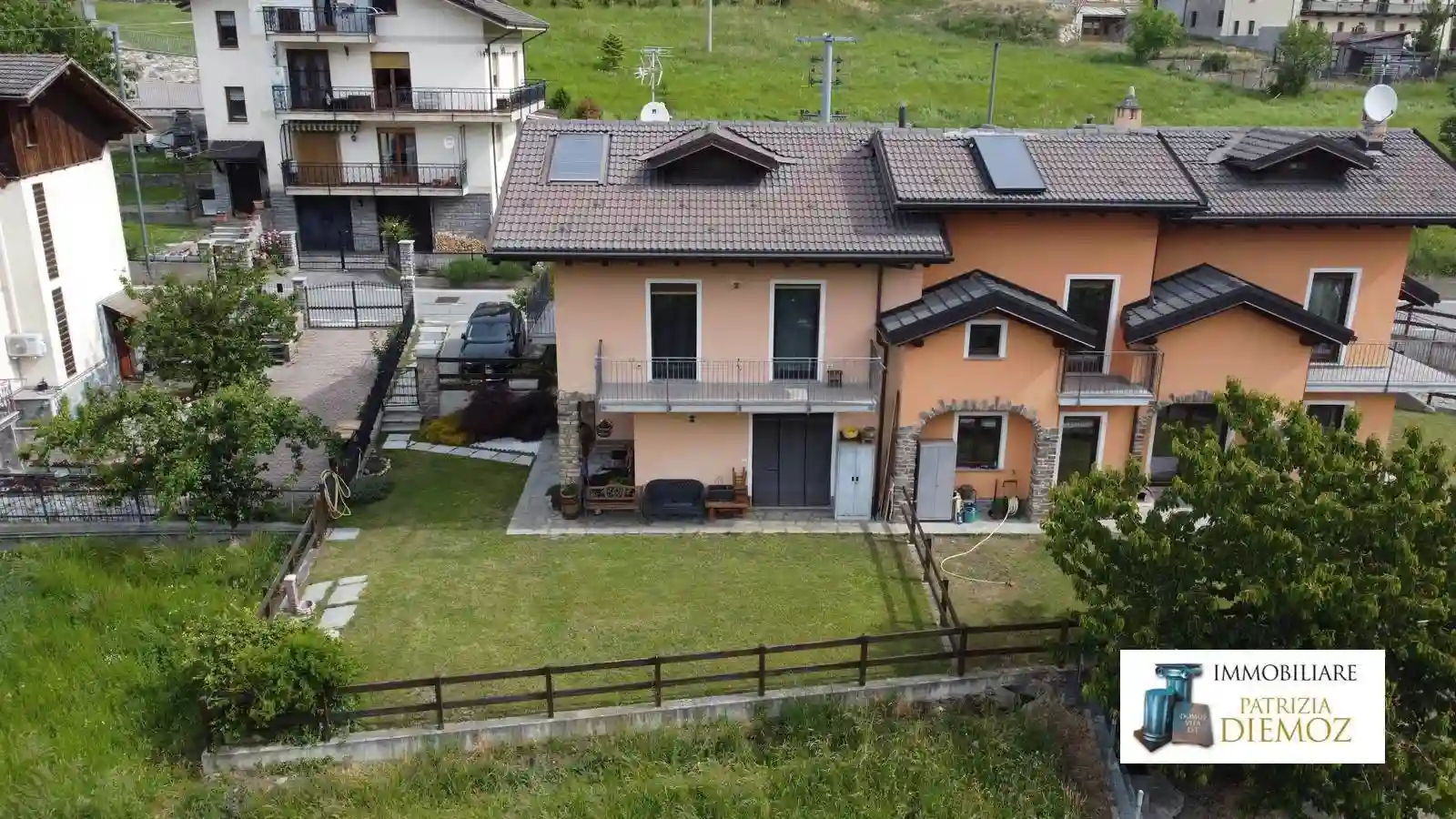 Villa - foto 2