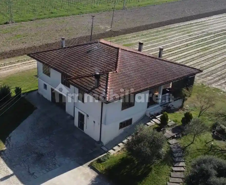 Casa indipendente in vendita a Solesino
