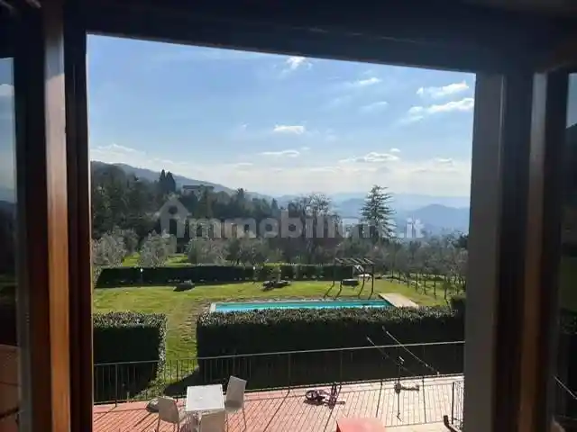 Casa indipendente in affitto a Fiesole