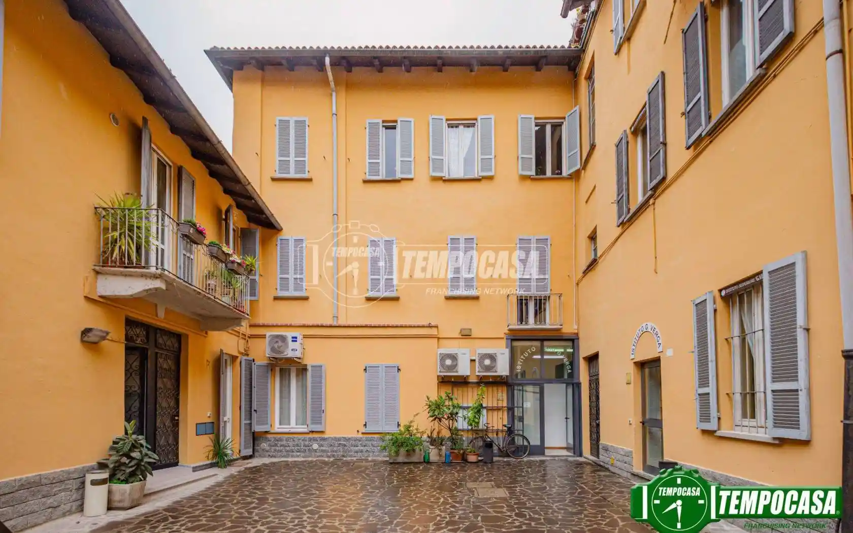 Appartamento in vendita a Pavia