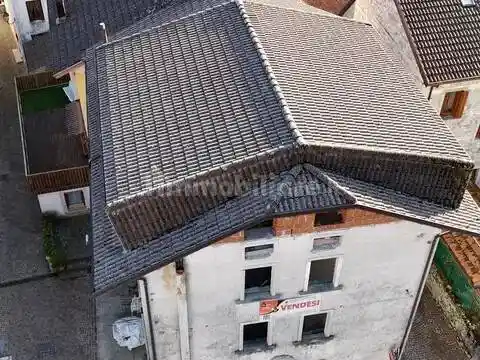 Rustico - Casale in vendita a Barcis