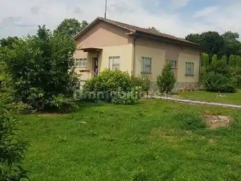 Villa in vendita a Vivaro